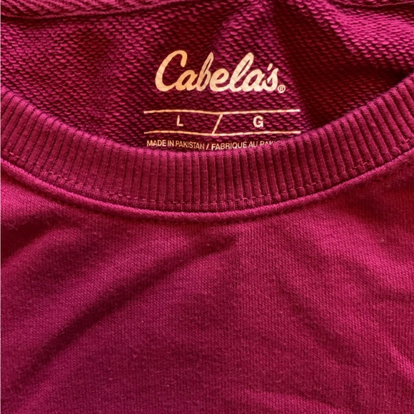 Cabelas sweatshirt - Picture 2 of 2